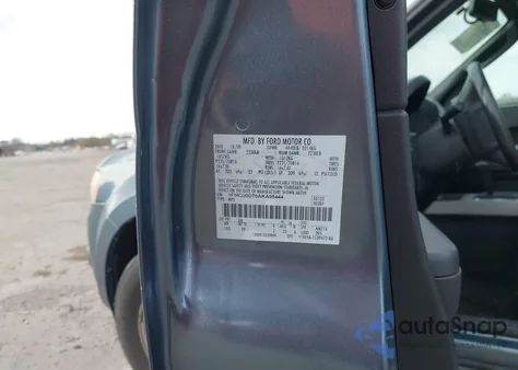2010 Ford Escape Xlt z USA, uszkodzony, nr VIN 1FMCU0D70AKA95444